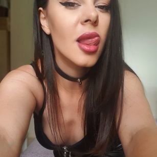 Model - BlackQueen69 domination