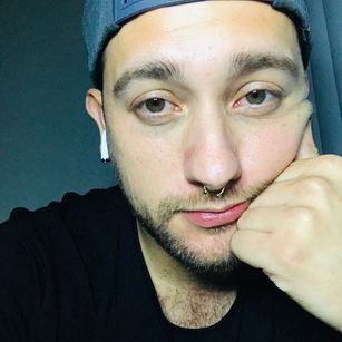 Model - Hannibal nectar pierced