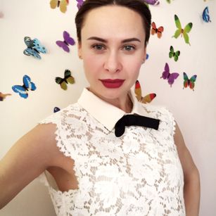 Model - LiaLove brunette