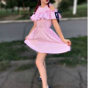 Model - Veronika_Ksyu feet