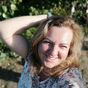 Model - VictoriaLips milf