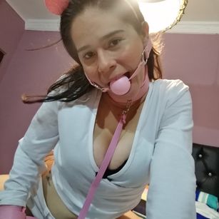 Model - Milly squirt