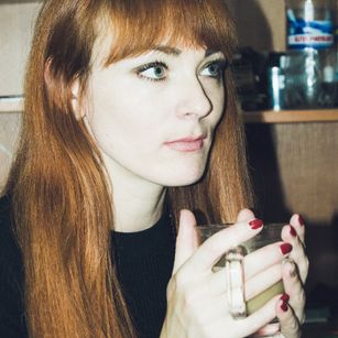 Model - Woman Experienced sex