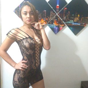 Model - SaritaX slave