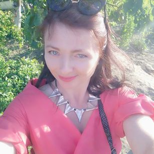 Model - LovelyWonam pussy