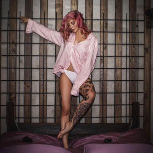 Model - Nensy_X fingers