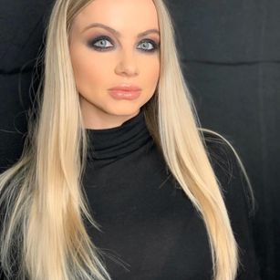 Model - Jessy X cumshow