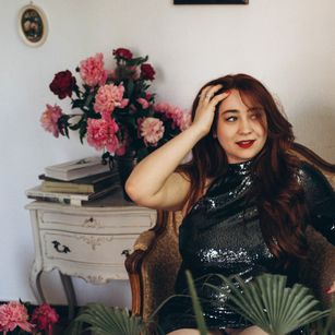 Model - NightQueen bigtits