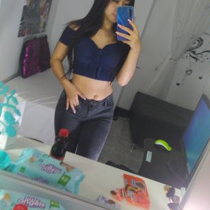 Model - valery_bells Striptis