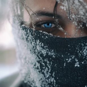 Model - Mike Lin romantic