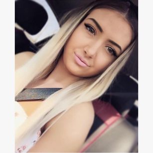 Model - Tina  friendly