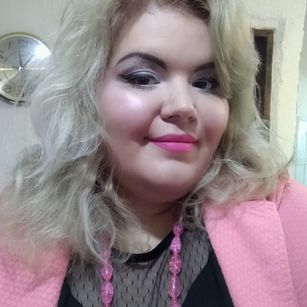 Model - Pink Crazy dildo