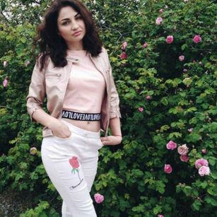 Model - CandyGirl feet