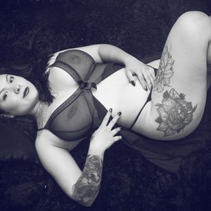 Model - Oriana_Sabatini bigass