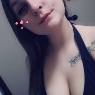 Model - Queenaddie19 fatass