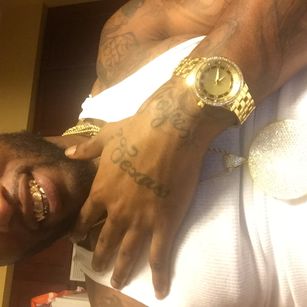 Model - ExclusiveTaste tattedup