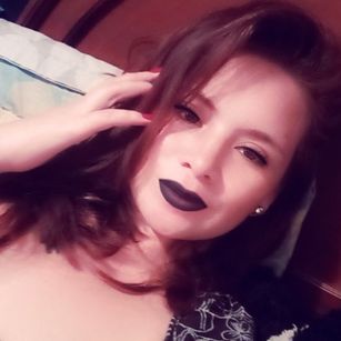 Model - Taty laspri streptease