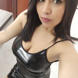 Model - sharlott19 anal