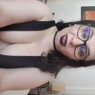 Model - MysticalZelda vibrator