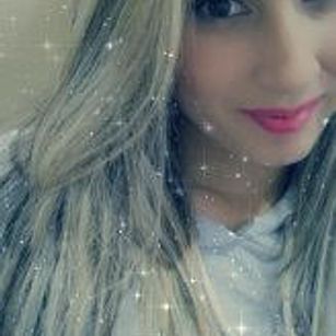 Model - AHotAss4U feet