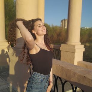 Model - Sexy Jane sexy