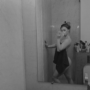 Model - BeautyLana joi