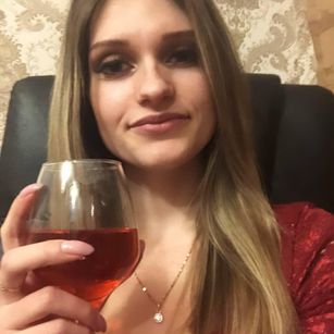 Model - sweet melons eyes