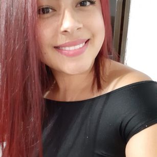 Model - Jessica Wilson feet