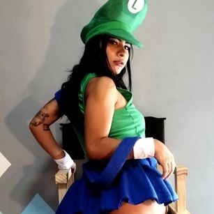 Model - Taylor Smith roleplay