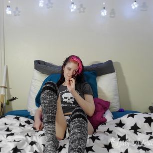 Model - Lady Asteria Nox switch