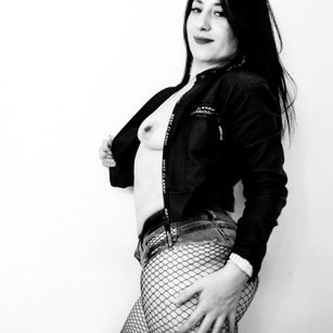 Model - PRINCESS tits