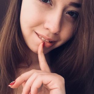 Model - Sweetgirl2020 striptease