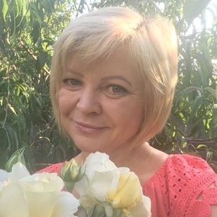 Model - Farahnesa talk