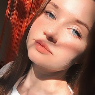 Model - Lola_Moon cute