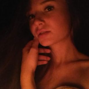 Model - Lola_Moon control