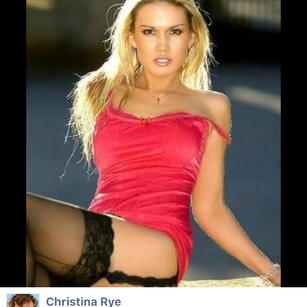 Model - Mickey and Mallory 4