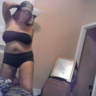 Model - Gia Costello mature