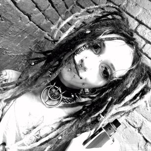 Model - Naughty Tory hardsex