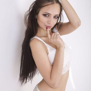 Model - Misha Fernandez shaved