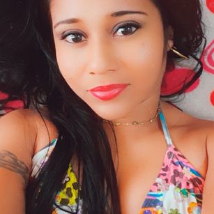 Model - Luna mistica canela