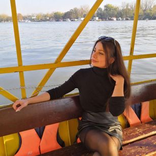 Model - DaReina fetish