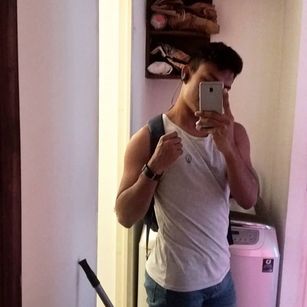 Model - Lucien Castle ass