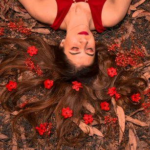 Model - Sarah Coleman cum