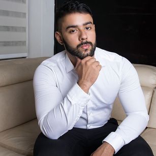 Model - CoryDuncan hairy