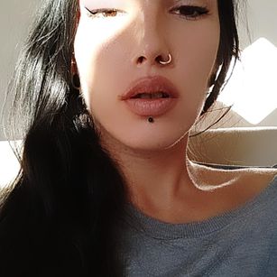 Model - Moonlight Luminescence gay