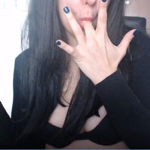 Model - Eva Ferri lips