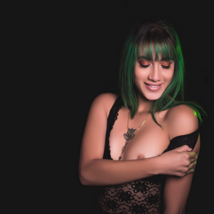 Model - Emily Parra Hot