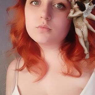 Model - DexyRed bigboobs