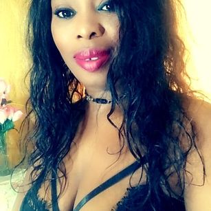 Model - Sasha Blak Ebony