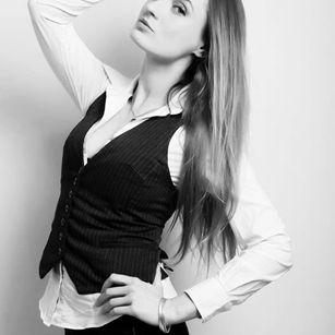 Model - MissElaWinters dominatrix